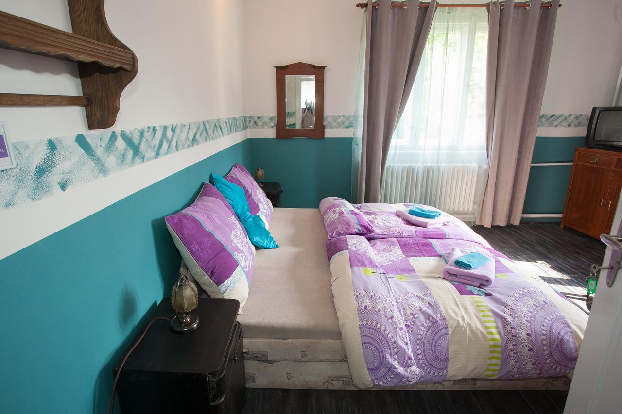 Vila Sazava ภายนอก รูปภาพ
